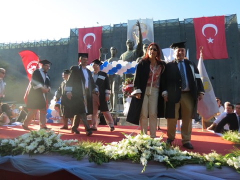 2014 MEZUNİYET TÖRENİ - 1984 mezunlarının sembolik mezuniyetleri