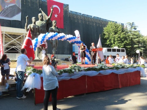 2014 MEZUNİYET TÖRENİ - 1984 mezunlarının sembolik mezuniyetleri