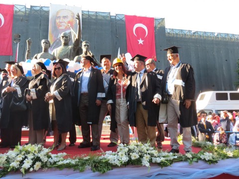 2014 MEZUNİYET TÖRENİ - 1984 mezunlarının sembolik mezuniyetleri